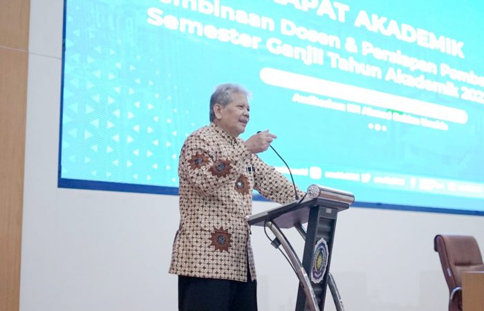 Sambutan Prof Jainuri di Auditorium Umsida