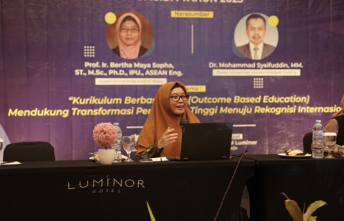 Workshop Peninjauan Kurikulum Berbasis OBE Umsida Tahun 2023