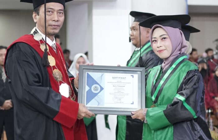 Membanggakan, Ini Kisah Perjuangan Wisudawan Terbaik FAI Umsida