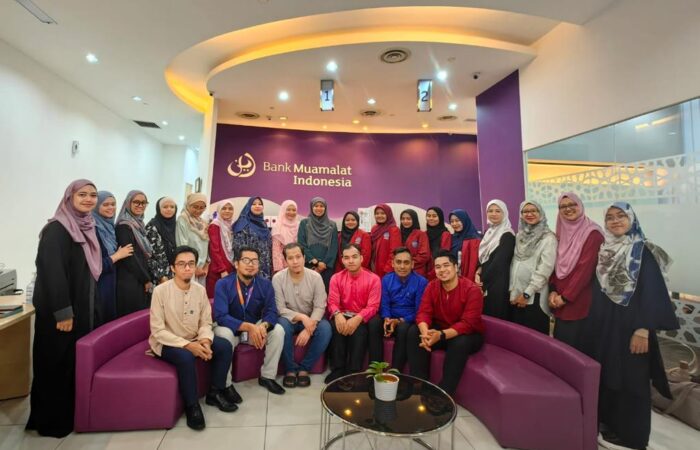 mahasiswa perbankan syariah ikuti industrial visit