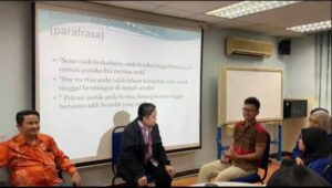 Mahasiswa Fakultas Psikologi dan Ilmu Pendidikan (FPIP) Universitas Muhammadiyah Sidoarjo (Umsida) berkesempatan mendapati momen langka dengan mengikuti kelas magister internasional di Universiti Malaya Malaysia