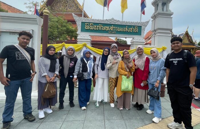 Mahasiswa Umsida Explore Budaya dan Sejarah Thailand