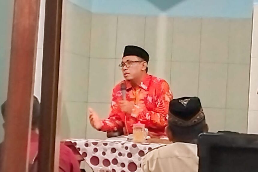 KKN-T 7 Berpartisipasi Dalam Pengajian Rutin Desa