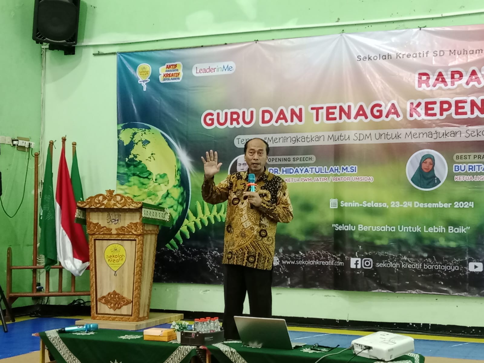 AUM Harus Berdaya Saing: Rektor Umsida Serukan Transformasi SDM