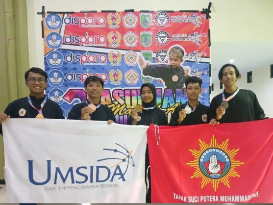 FAI Umsida Tampil Cemerlang, Borong Medali di Kejuaraan Pencak Silat Nasional