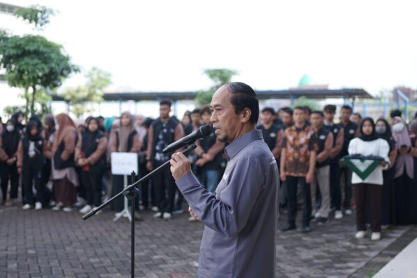 Bawa Misi Desa Mandiri dan Berdaya, 981 Mahasiswa Umsida Diberangkatkan