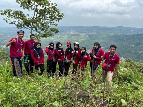 wisata gunung tumpeng