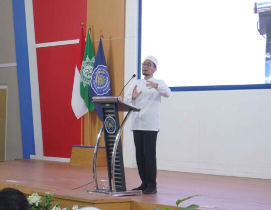 UAH jelaskan makna penamaan manusia