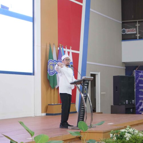 UAH jelaskan makna penamaan manusia