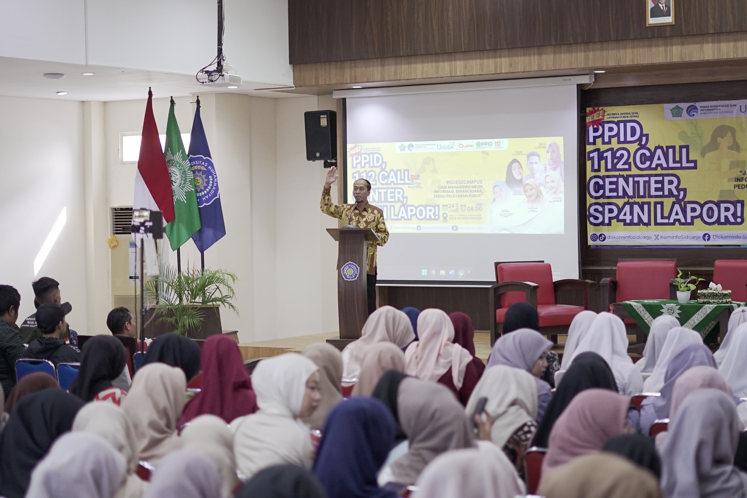 mahasiswa melek akan pelayanan publik 1