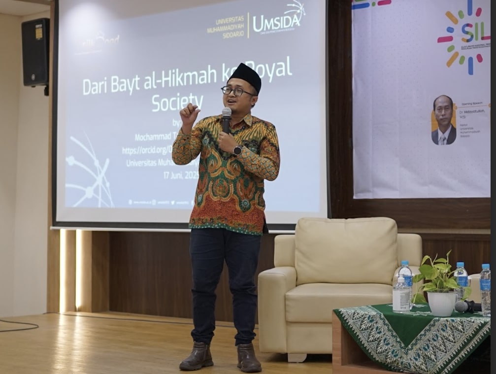 peran pustakawan dalam perpustakaan 4