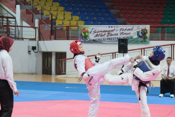 atlet taekwondo Umsida dapat emas di Porprov Jatim 2025 1