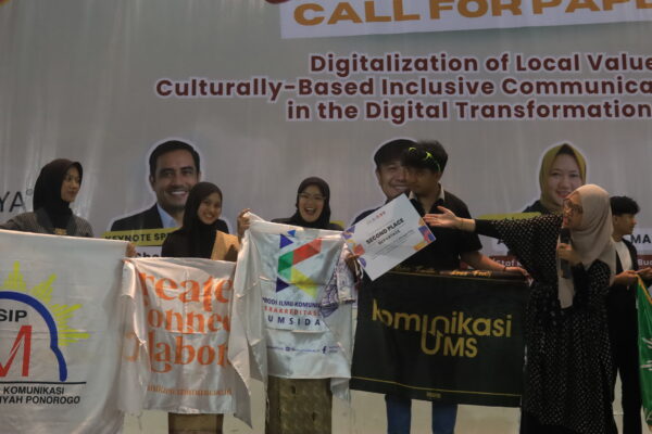 ikom Umsida silat apik