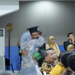 wisudawan berprestasi Umsida 2