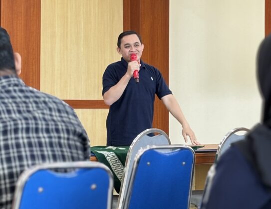 workshop artikel ilmiah Fikes Umsida