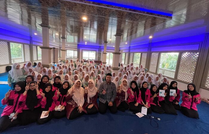 Edukasi Kesehatan Reproduksi Fikes Umsida