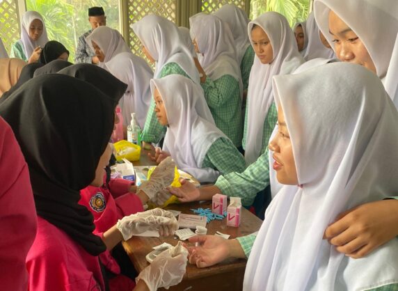 Edukasi Kesehatan Reproduksi Fikes Umsida