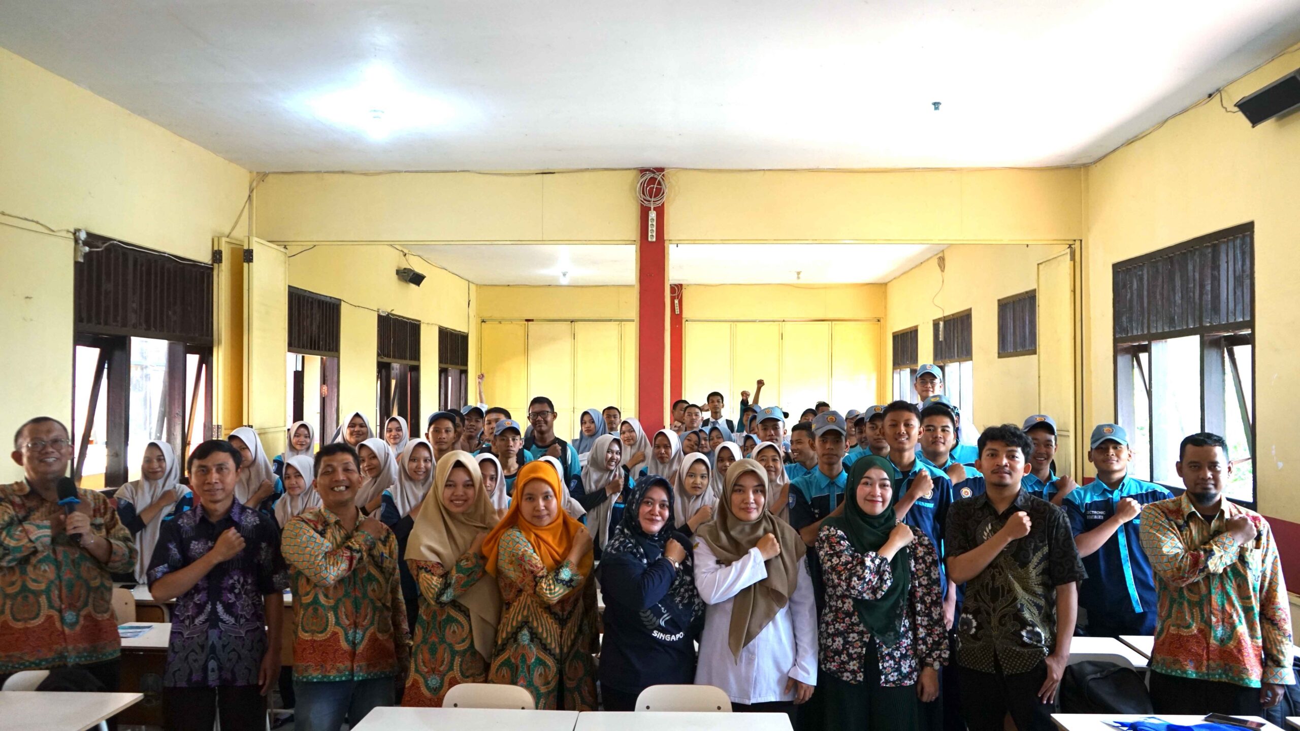 roadshow FST Umsida ke SMKN 1 Beji 5_11zon