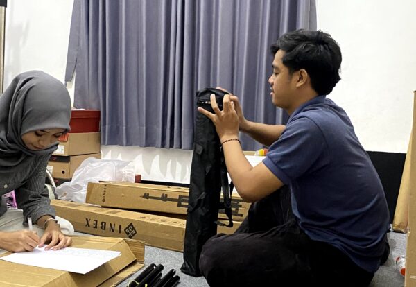 Ikom Umsida belajar pendataan dan display produk