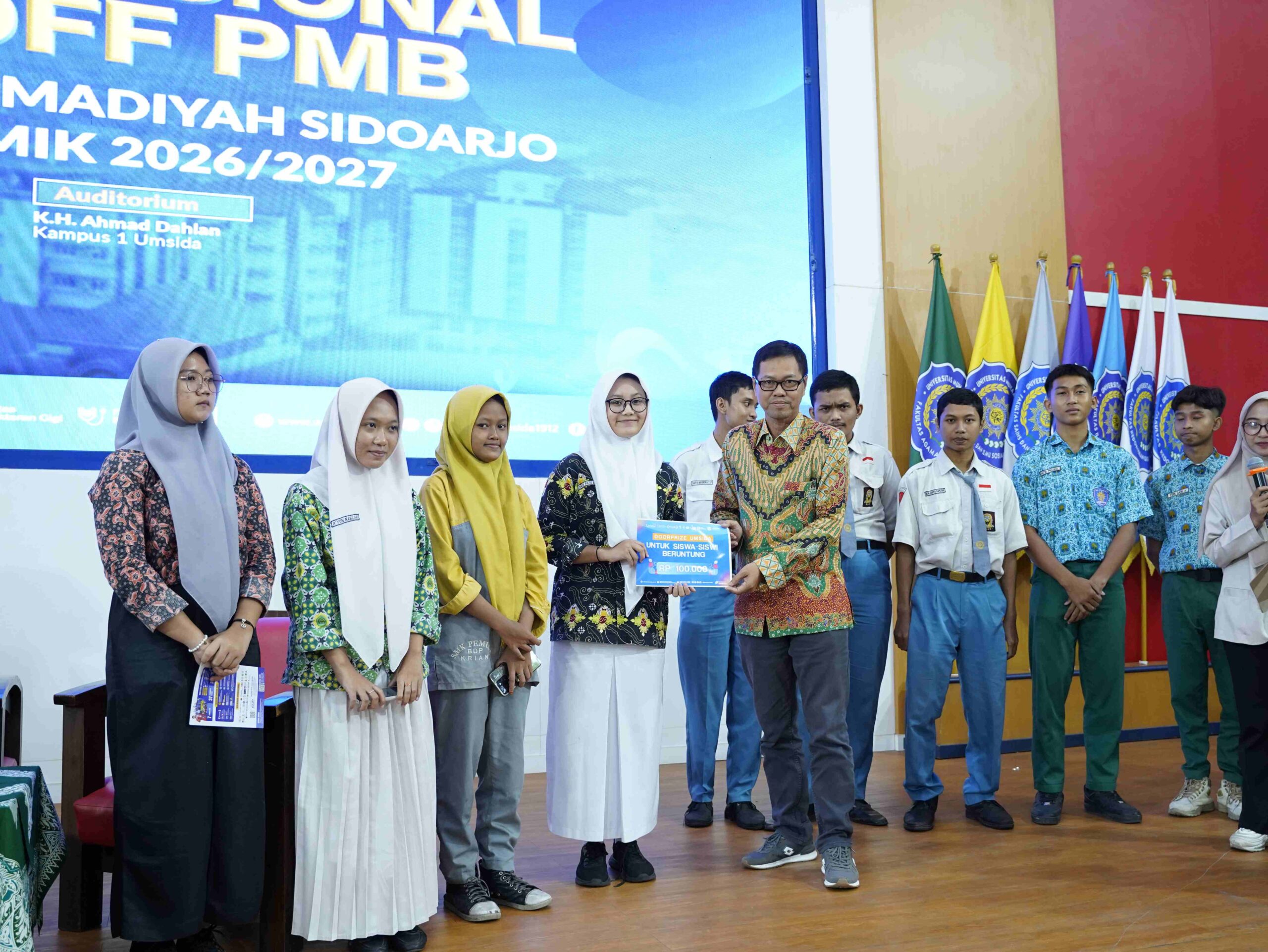 kick off penerimaan mahasiswa baru Umsida 4_11zon