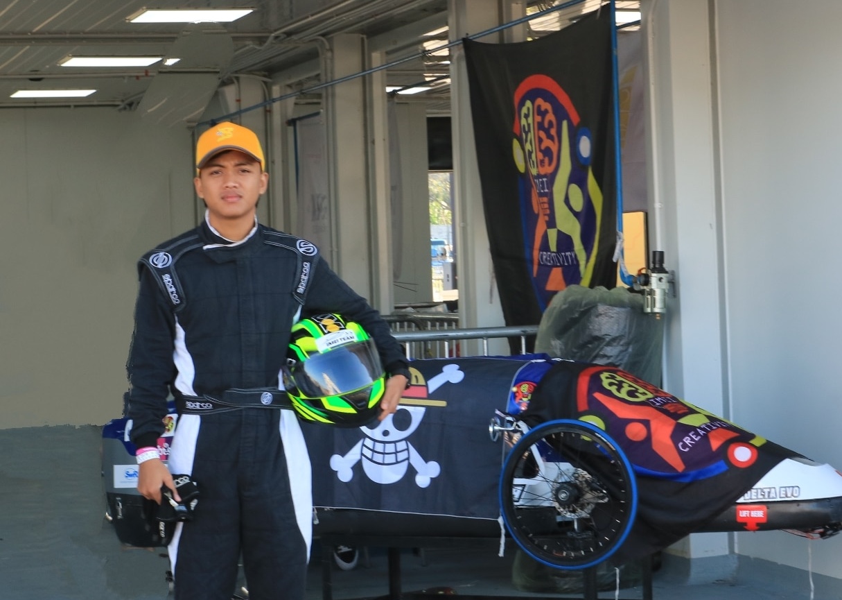 mahasiswa IMEI jadi lulusan berprestasi