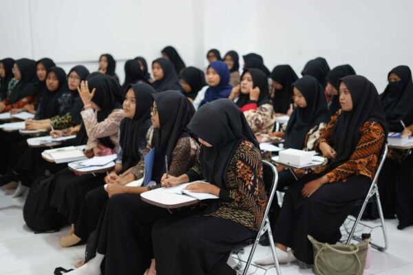 pendidikan karakter mahasiswa Umsida 1