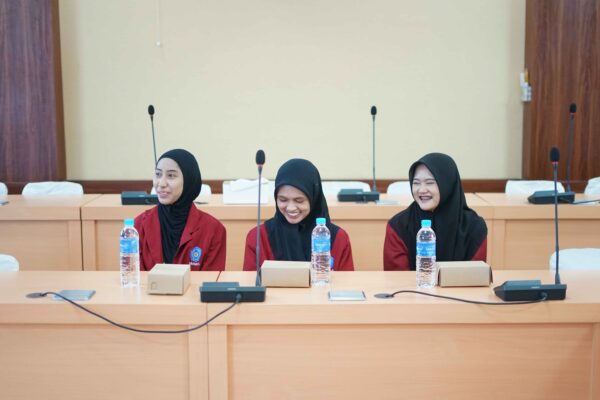 pelepasan mahasiswa KKN internasional 2