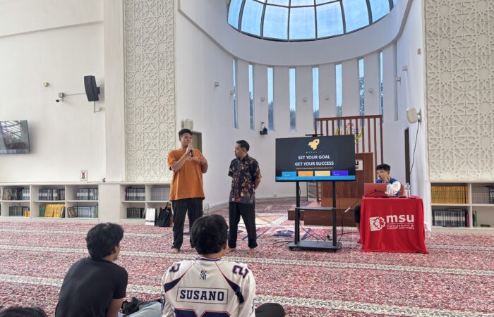 abdimas soal kelola stres pada mahasiswa di MSU