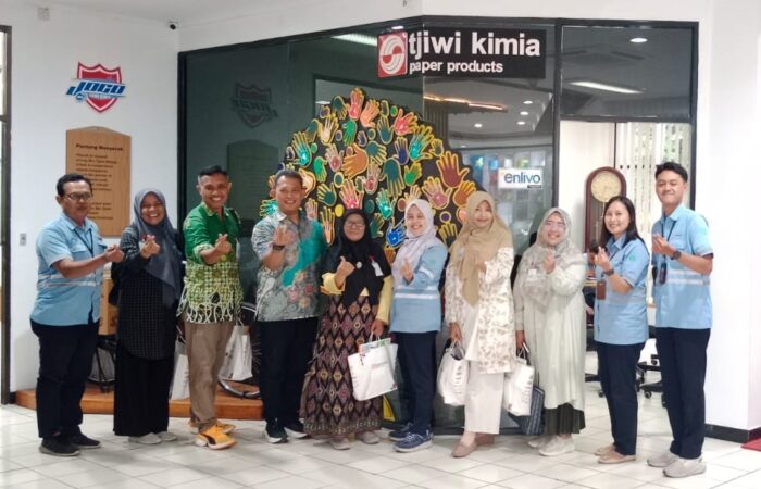 hari bumi, pslsc jajaki kerja sama dengan tjiwi kimia