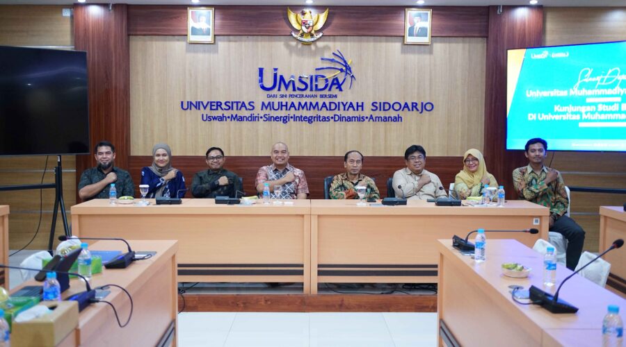 kunjungan pembangunan gedung FK UMBJM