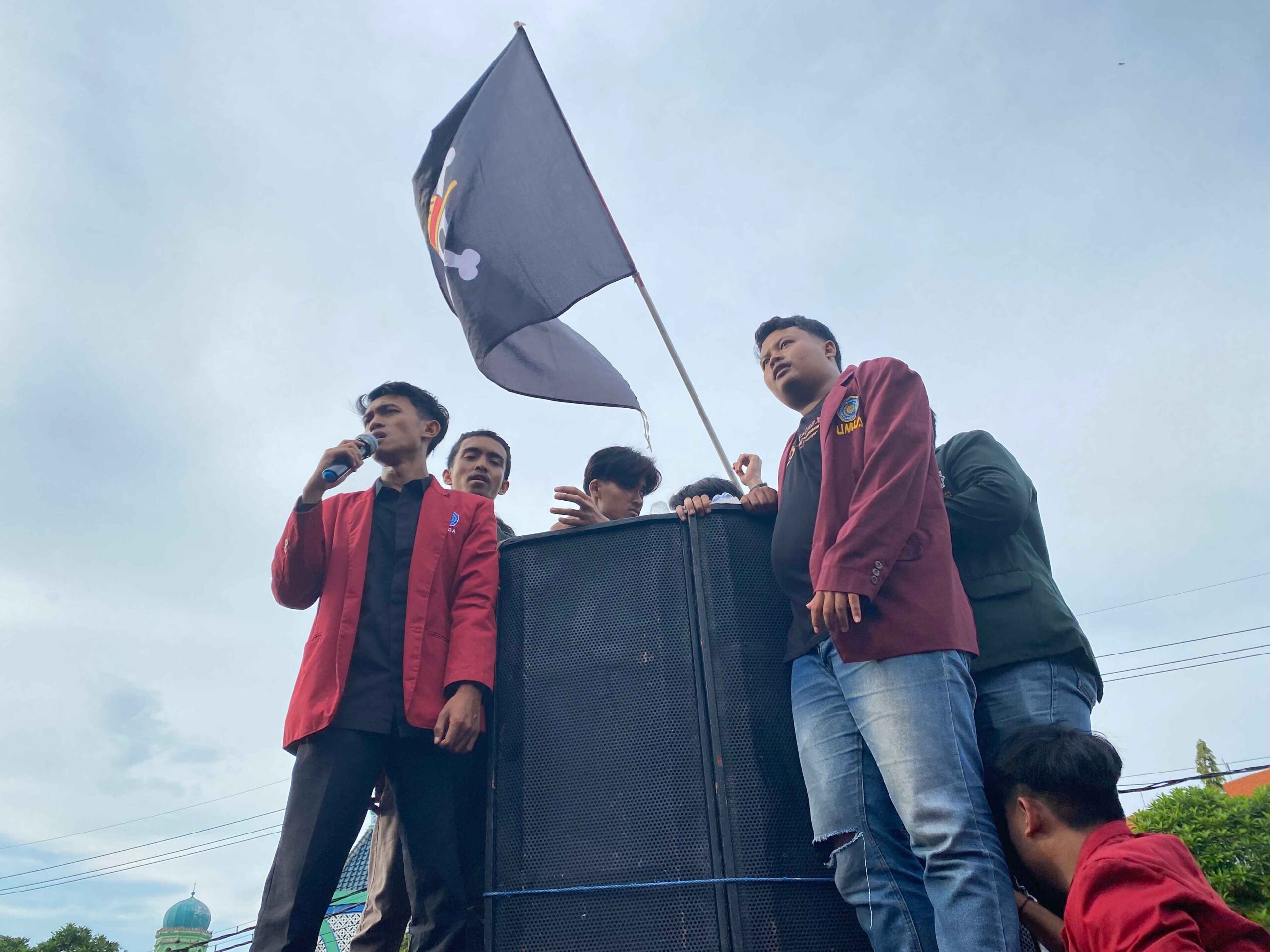 tuntutan BEM PTMAI untuk DPRD Jawa Timur