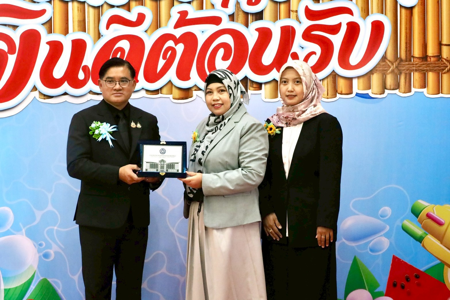 kerja sama dengan Pemerintah Provinsi Loei
