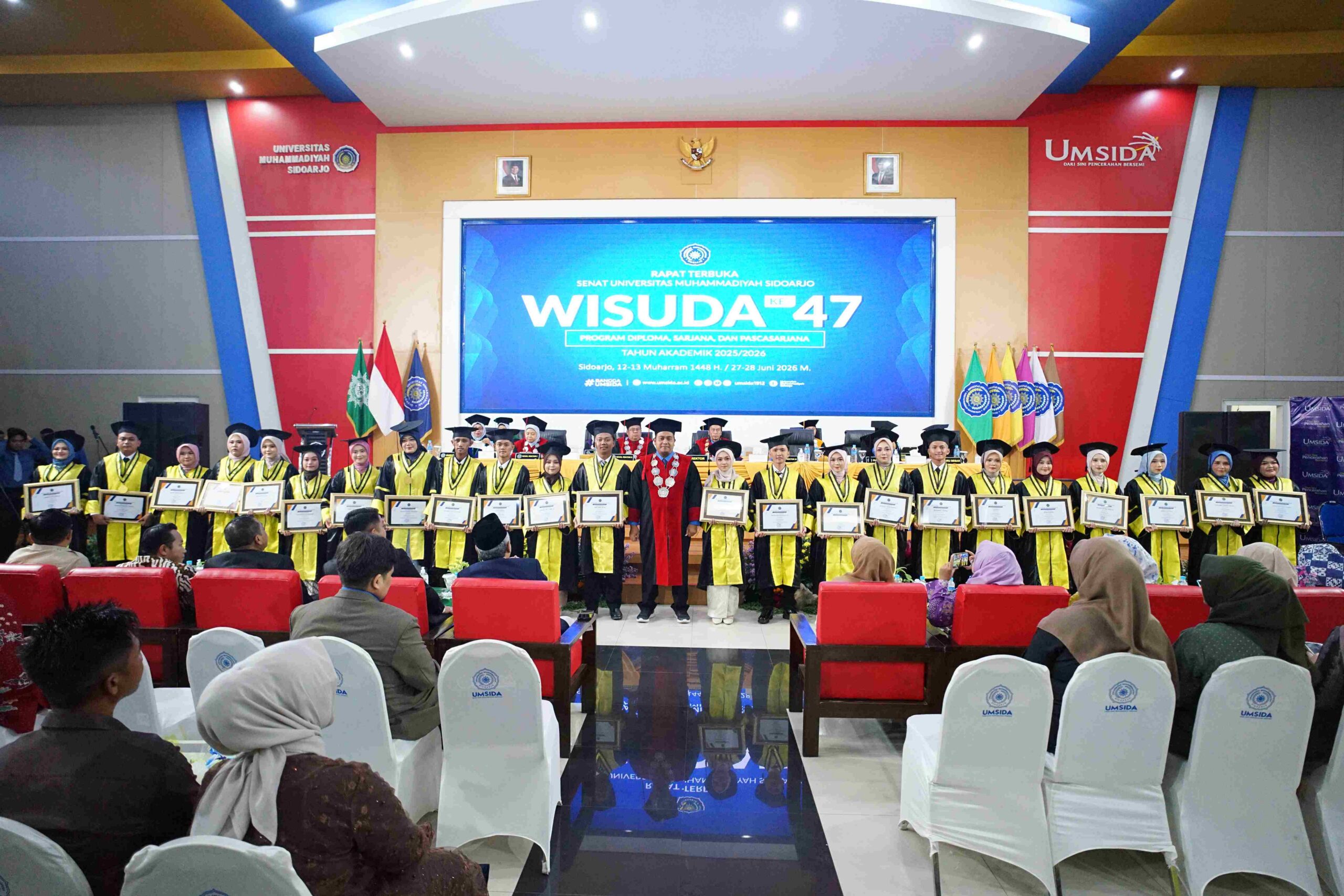 wisudawan umsida 1