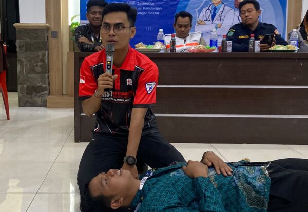 pertolongan pertama desa seketi 2