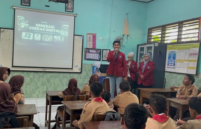 KKN Umsida ajari teknologi 1