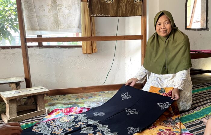 batik tulis jatiwaras