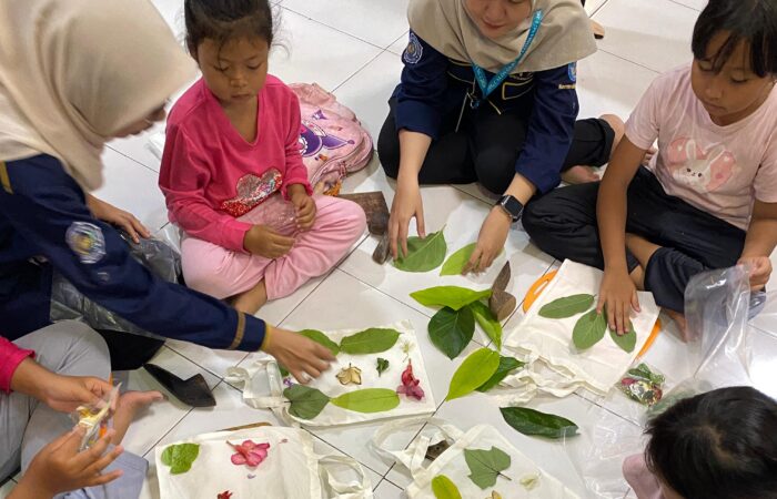 PPG Umsida ajari anak cinta alam