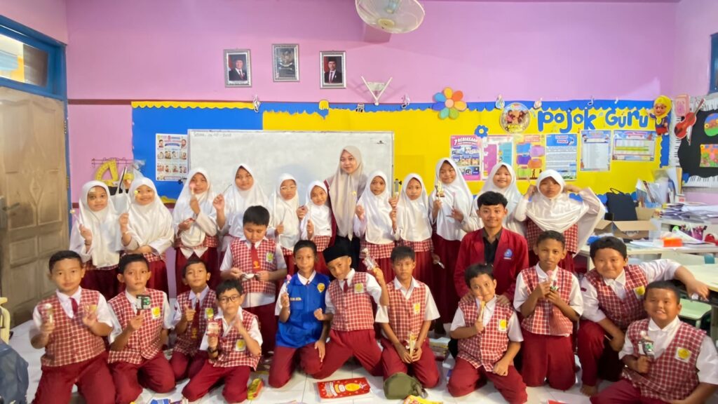 PLP 2 Umsida Buat Media Pembelajaran Spin Wheel untuk Siswa SD