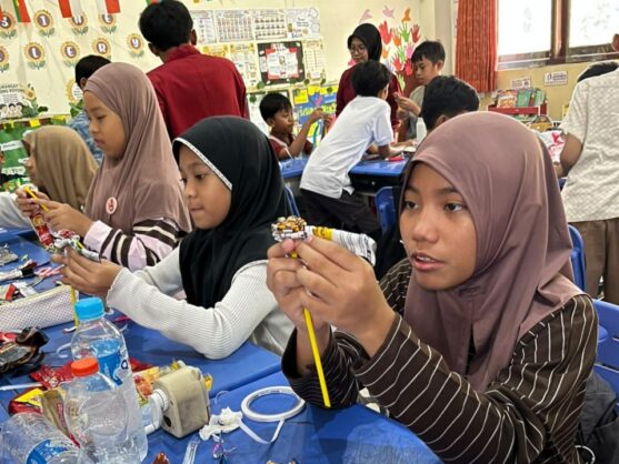 olah sampah platik kemasan (3)