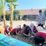 program peduli lingkungan (2) program peduli lingkungan (2)