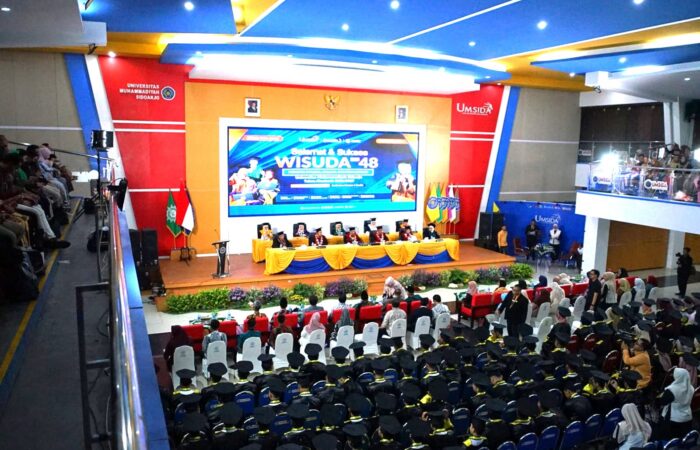 wisudawan umsida